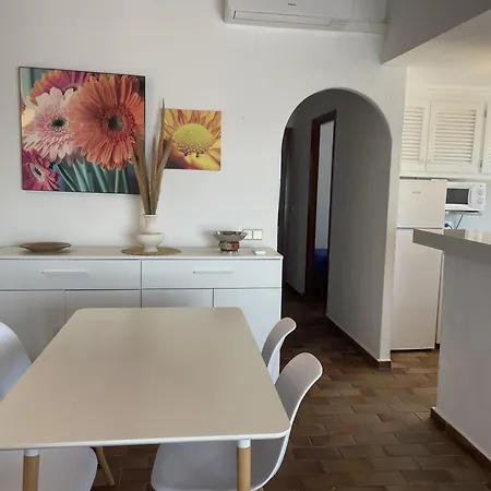 Es Castell 1 By Som Menorca * فورنيلس